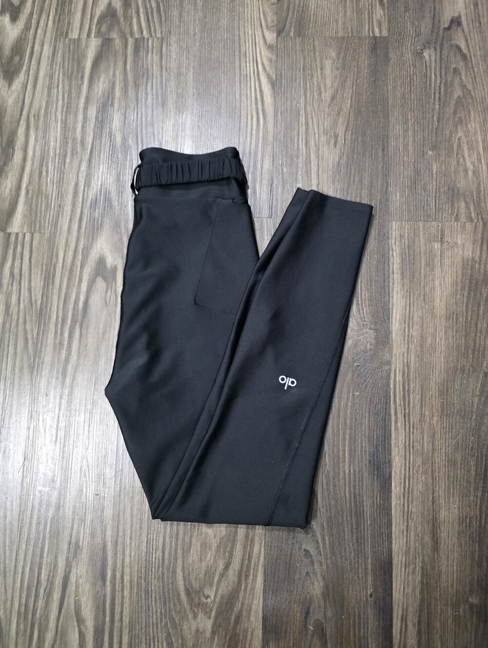 Alo Yoga Women's Airlift High Waist Charmer Leggings